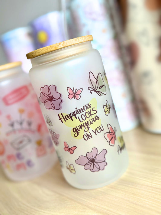 Een drinkglas met tekst, het perfecte cadeau