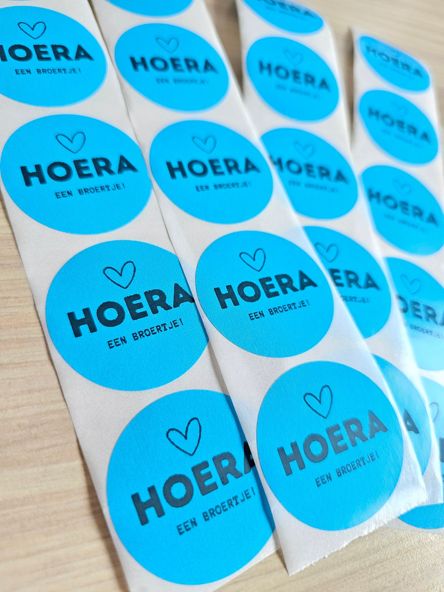 Traktatie stickers, Hoera!